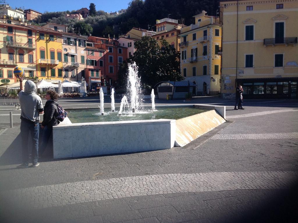 Affittacamere La Baia Di Lerici Eksteriør bilde