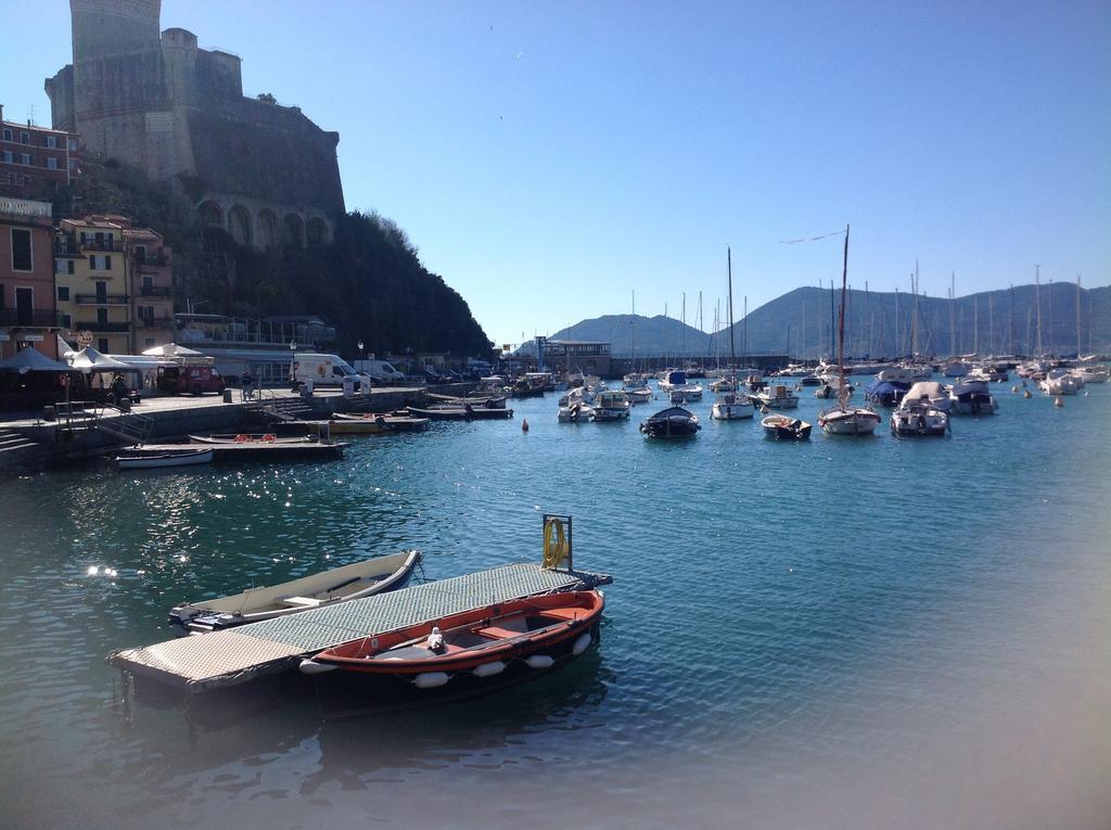 Affittacamere La Baia Di Lerici Eksteriør bilde