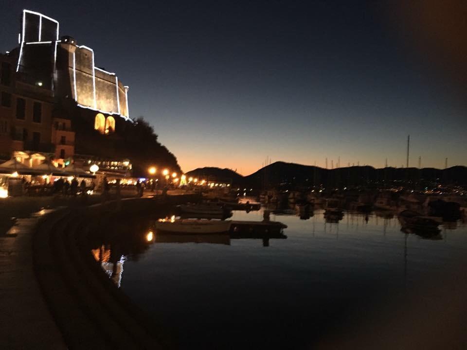 Affittacamere La Baia Di Lerici Eksteriør bilde