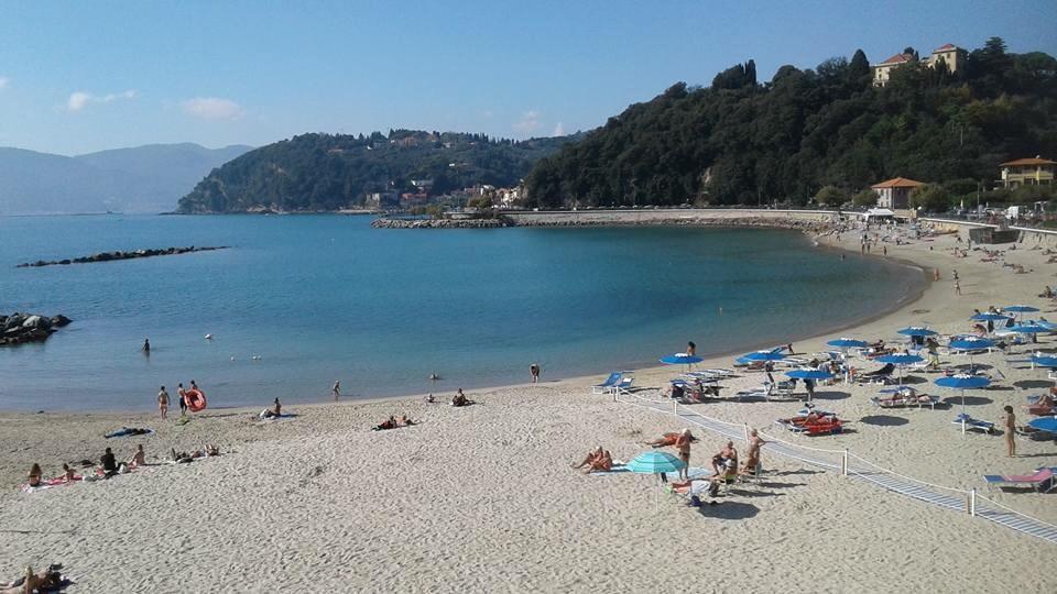 Affittacamere La Baia Di Lerici Eksteriør bilde