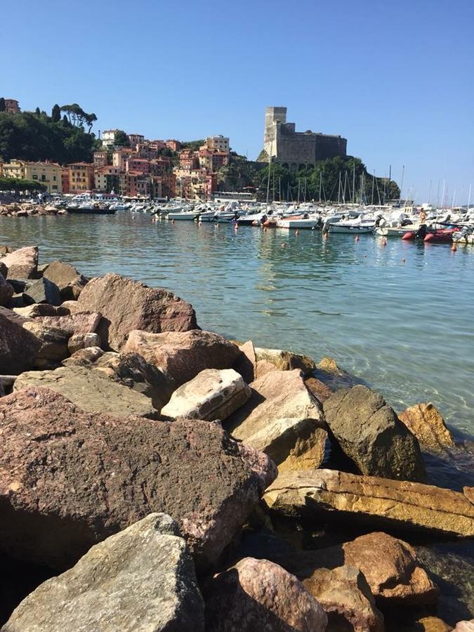 Affittacamere La Baia Di Lerici Eksteriør bilde