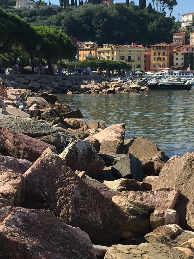 Affittacamere La Baia Di Lerici Eksteriør bilde